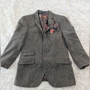 Paisley & Gray Tweed Blazer